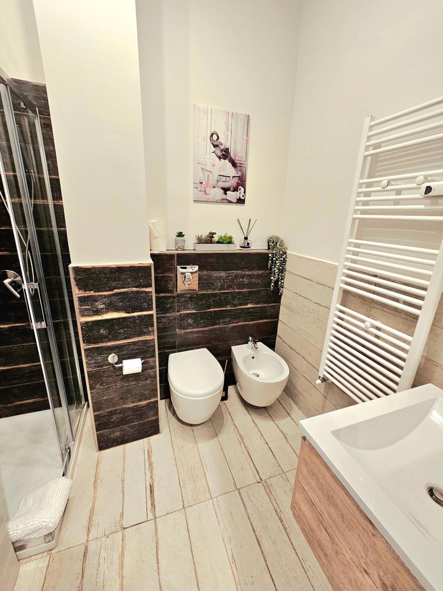Suite Sant Antonino 12 Min Di Metro Dal Centro Turin Exterior photo